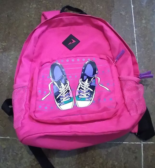 Рюкзак для девочки! Смотрите фото!