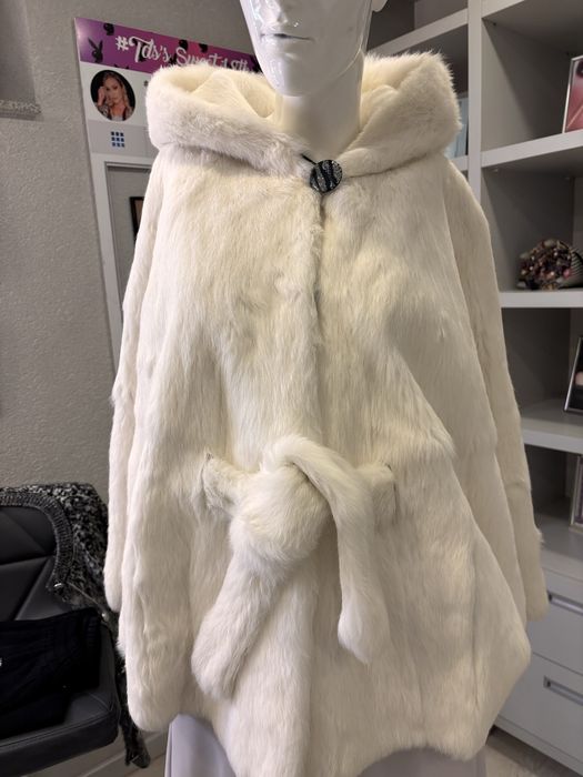 Haina din blana narurala din iepure