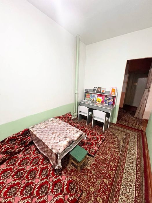 Срочно продаётся квартира ташкентская область Янгиюль