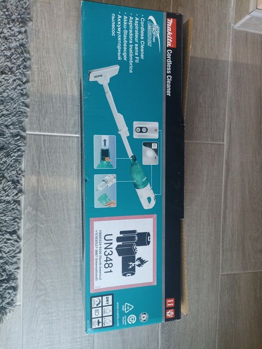 Акумулаторна прахосмукачка Makita