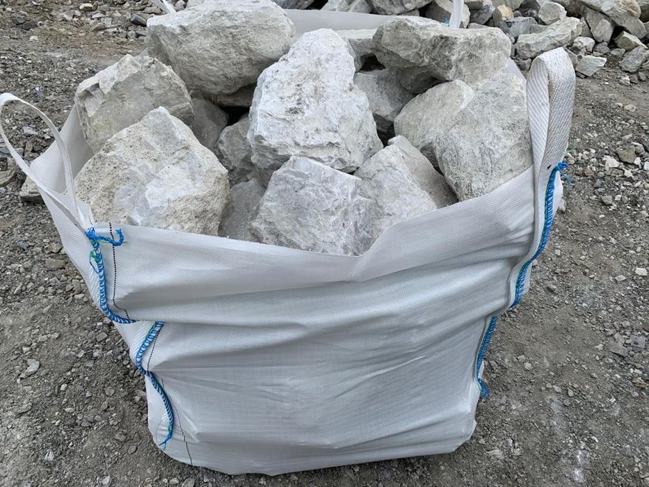 Depozit de piatra pentru gard locație șoseaua Iasi Hlincia