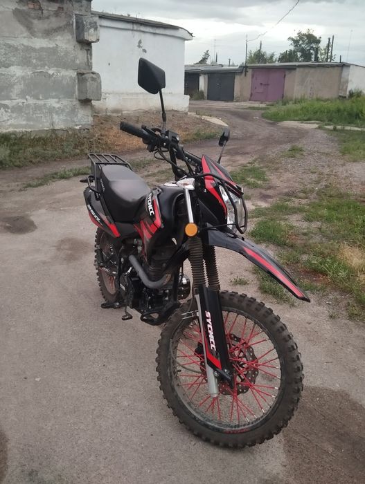 Продам мотоцикл Sycmcc 250