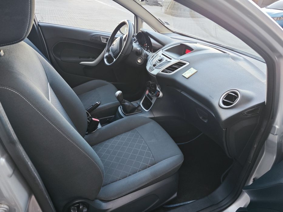 Ford Fiesta 2012, 1.4 бензин, 96 HP