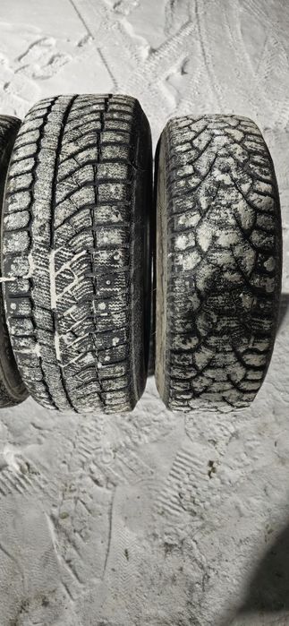 Продаю комплект резину с дисками б/у