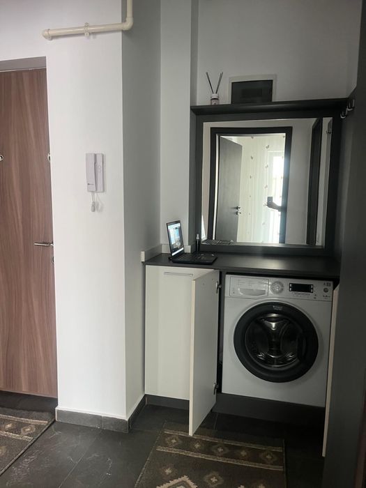 Inchiriez apartament.Zona Militari Rezidence