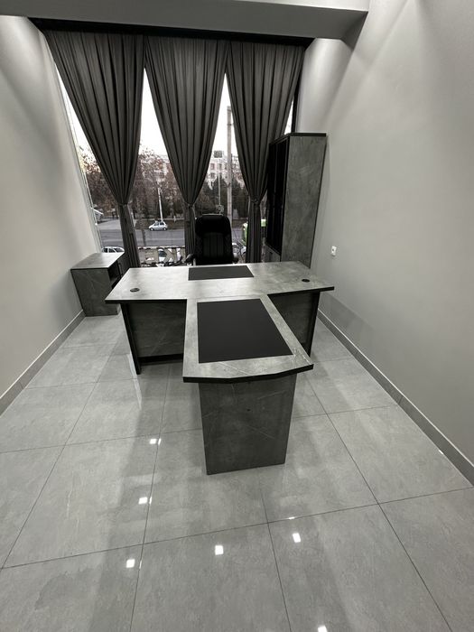 Ofis uchun mebel kamplyekt