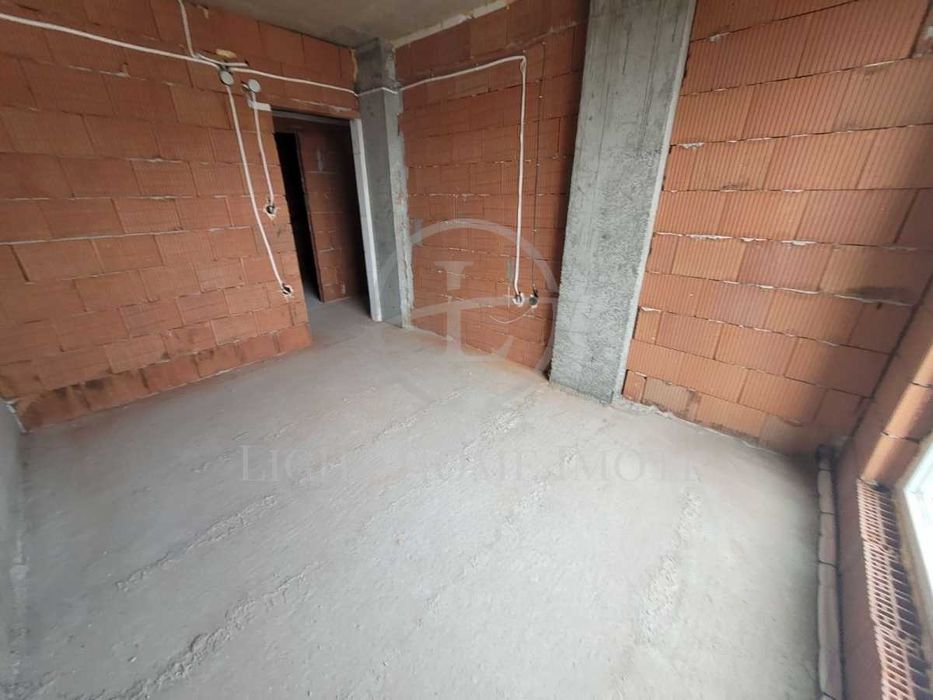 Реф. 3447 Тристаен Апартамент / Южен