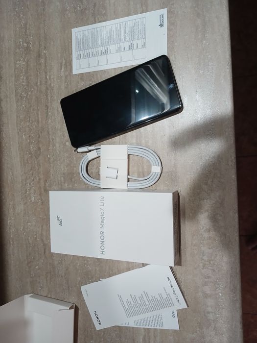 Honor Magic 7 Lite ca nou