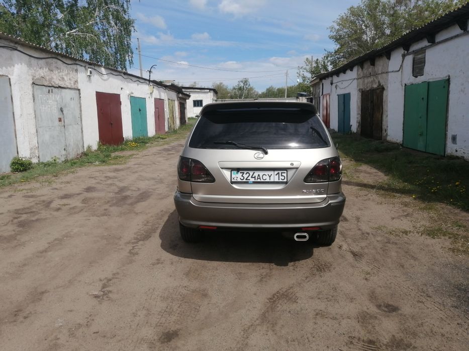 Продам лексус RX300