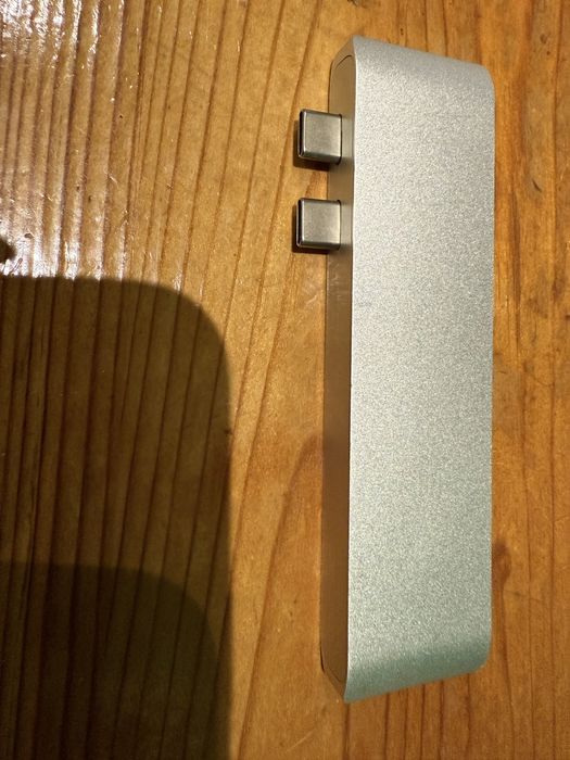 USB-C хъб адаптер за MacBook – 2x USB 3.0 + SD и microSD