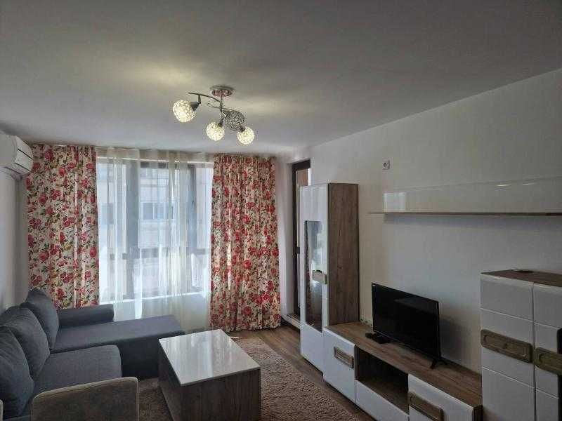 Двустаен апартамент в Славейков