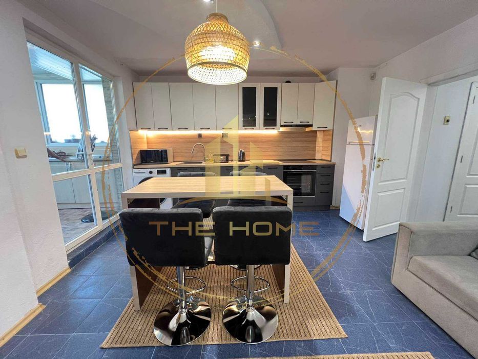 Дава се под наем Тристаен апартамент в Варна, Базар Левски - 120 кв.м за 800 € - Снимка #1