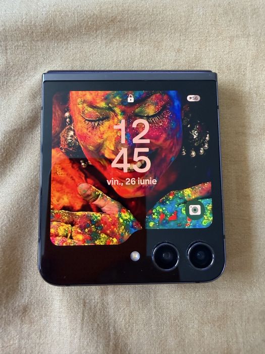 Samsung Galaxy Flip 5 ca nou