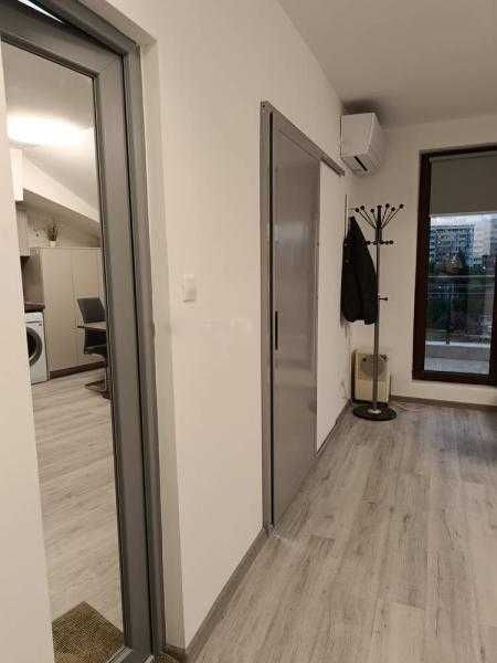 Дава се под наем Двустаен апартамент в Бургас, Център - 50 кв.м за 510 € - Снимка #4