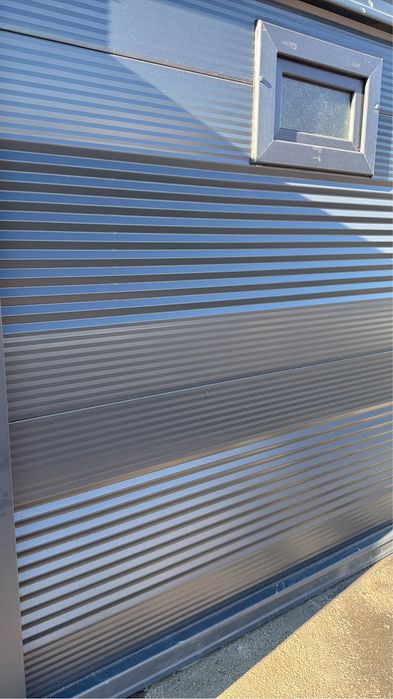 Panouri sandwich termoizolante din STOC