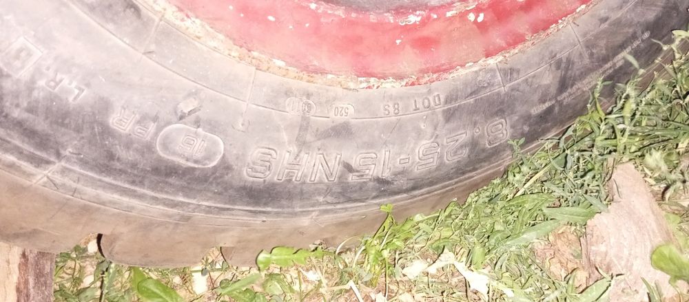 Axa remorca cu roți