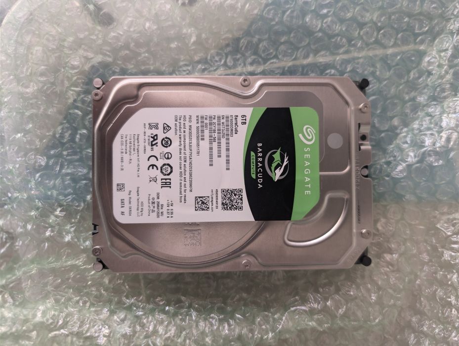 Hard disk , HDD . 8TB/6TB/4TB