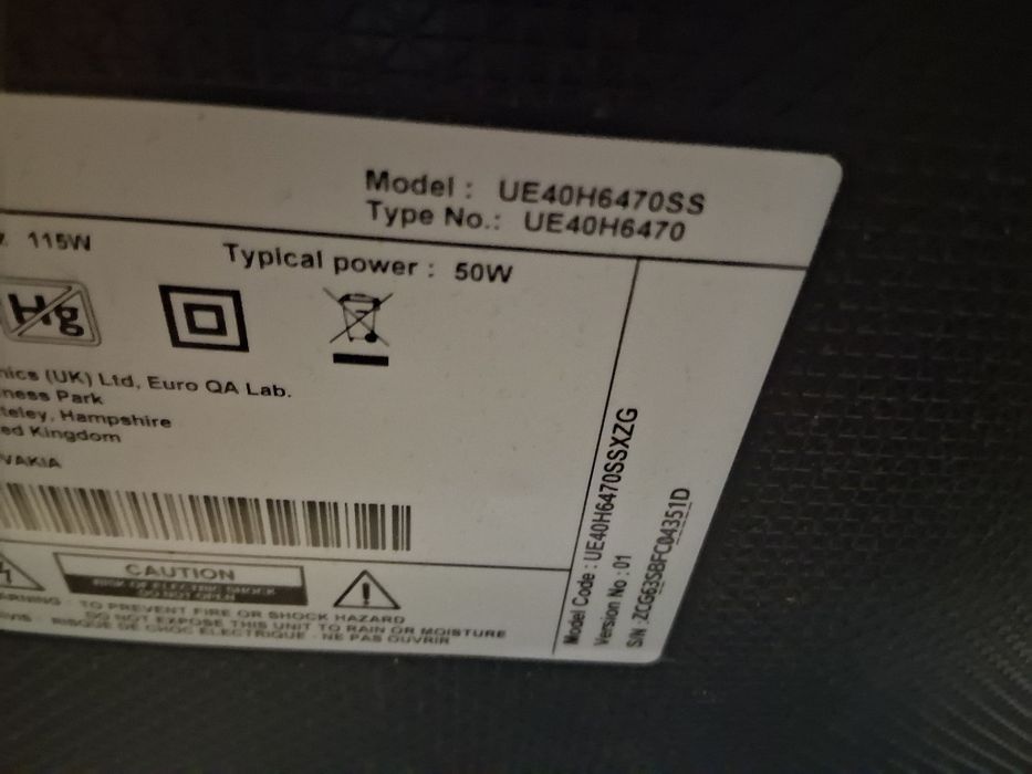 Vand televizor samsung  model ue40H6470ss