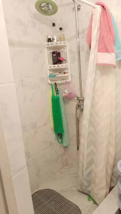 Продам 2 х ком.кв в районе Жилянка