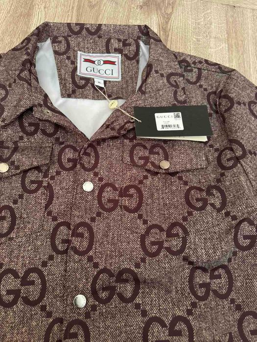 Gucci-Чисто ново автентично мъжко яке Л размер