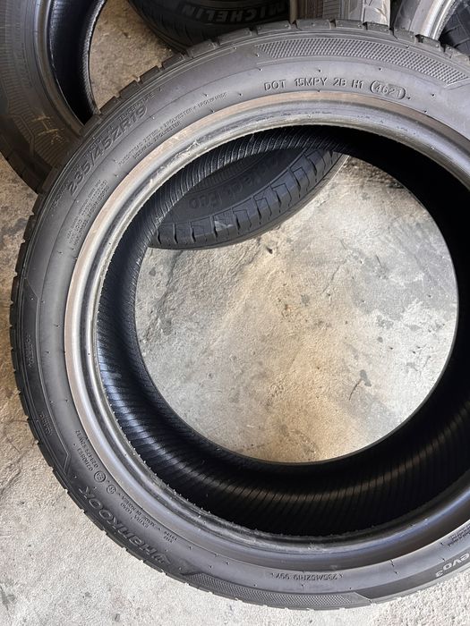2 anvelope vara 235/45/19 , Hankook , DOT 2021