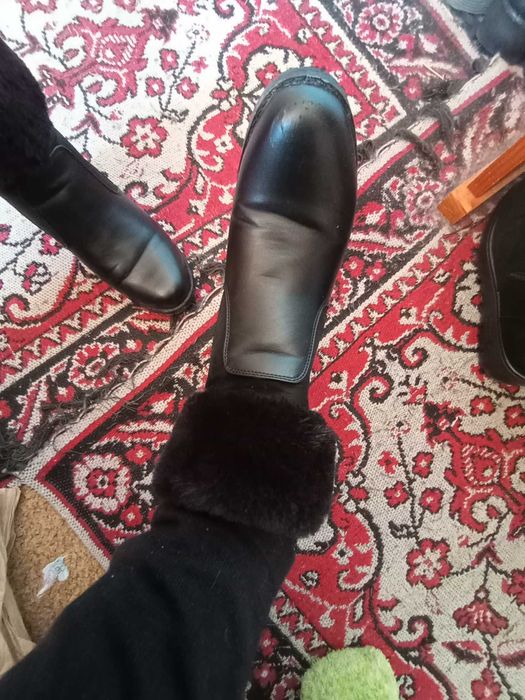 Дамски боти с ток