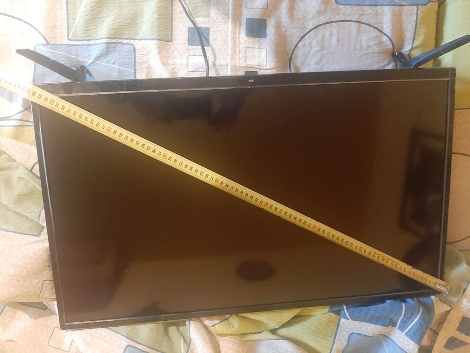 Tv LED  NEI de 80 cm