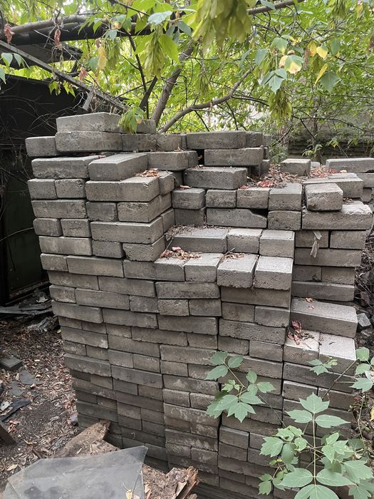 Брусчатка срочно продам много