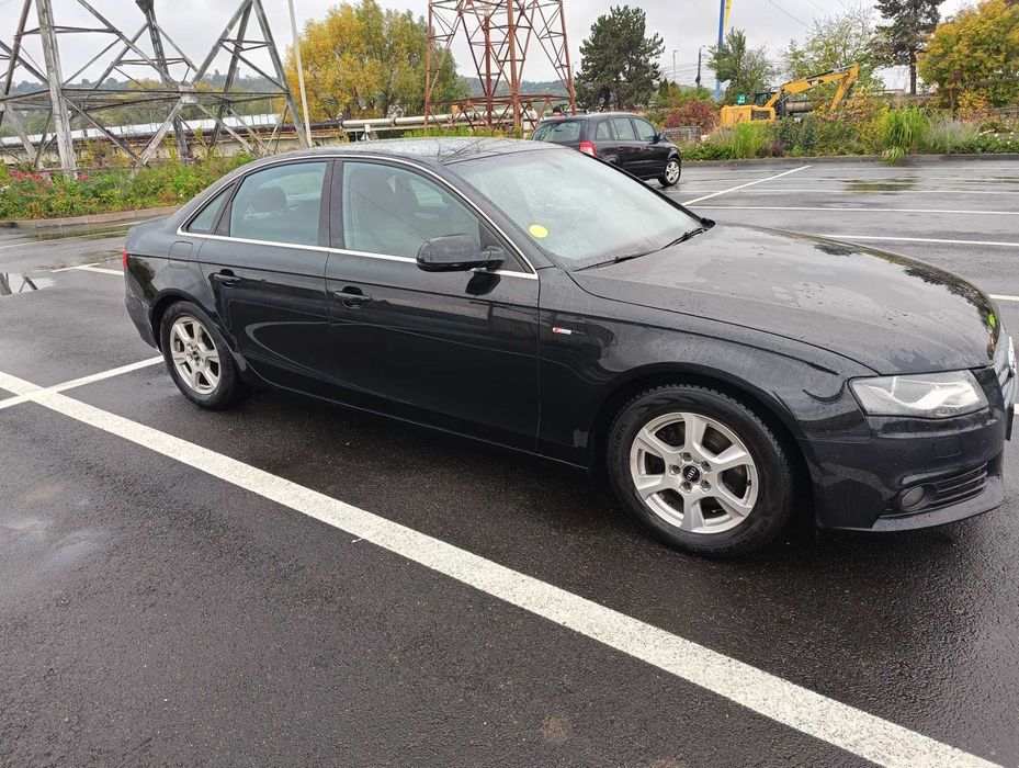 AUDI A4 2011 — imagine 2