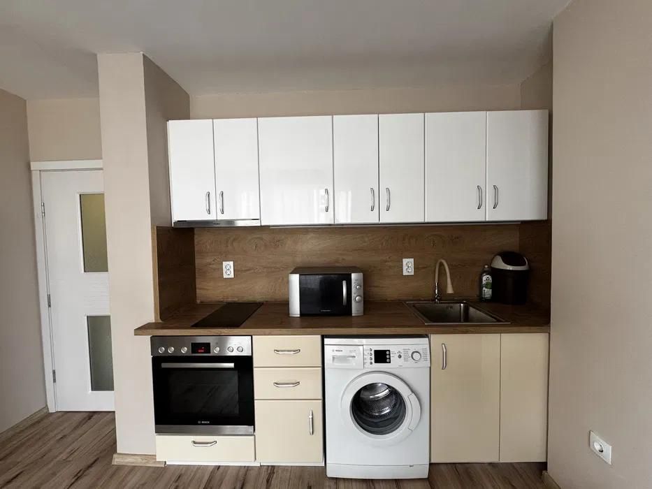 Дава се под наем Едностаен апартамент в Пловдив, Христо Смирненски - 40 кв.м за 331.5 € - Снимка #1