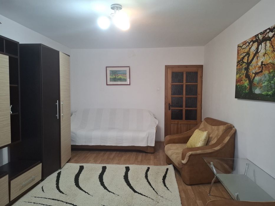Vand apartament 3 camere Gherla, 70mp
