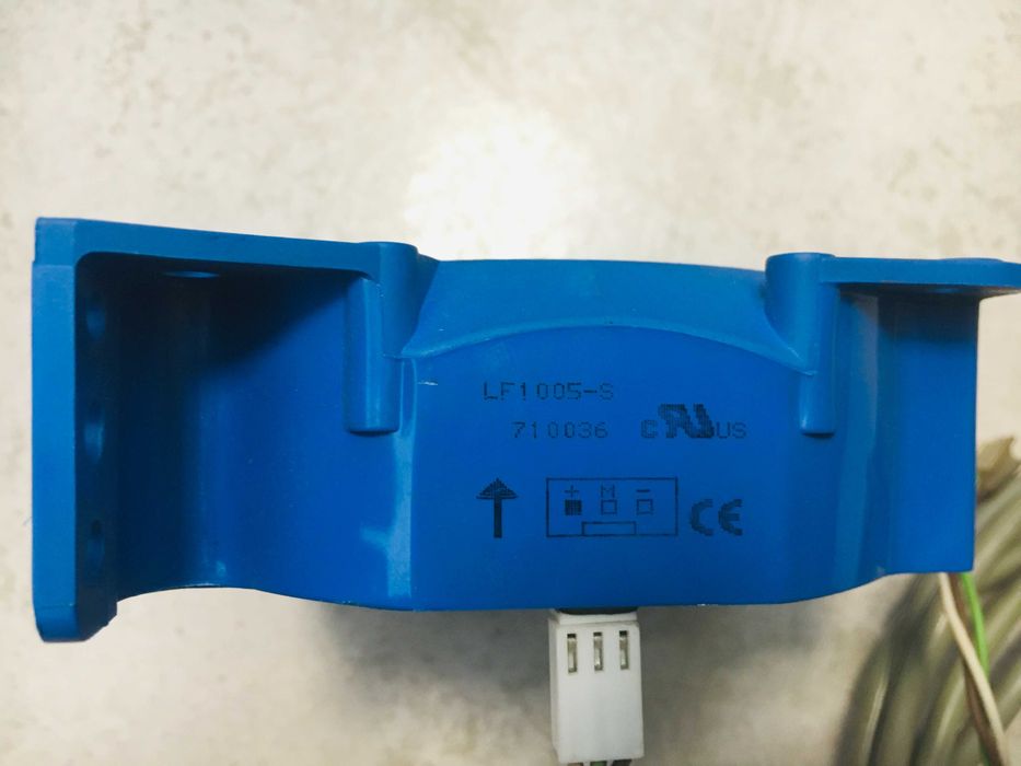 Traductoare de curent de 1000 A cu ieșire în buclă închisă.