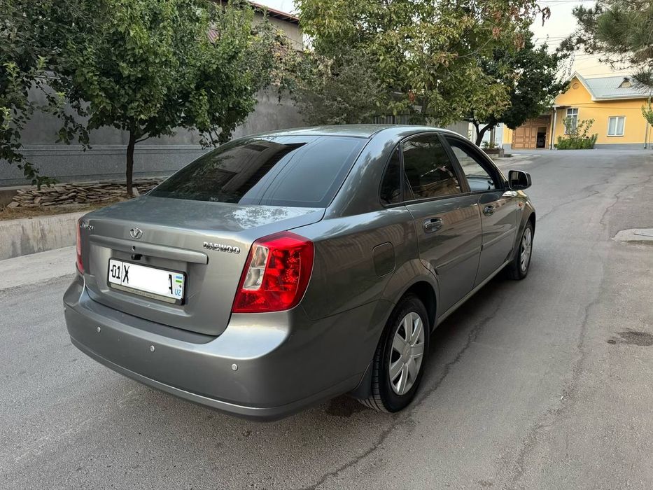 Jentra sotiladi toza va kam yurgan