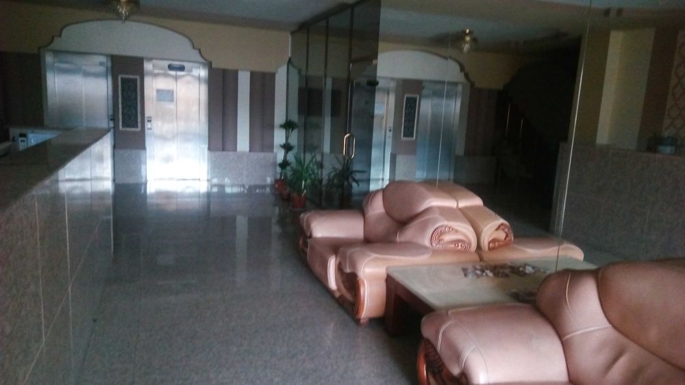 Inchiriez garsoniera Pipera ( Școala Americană)