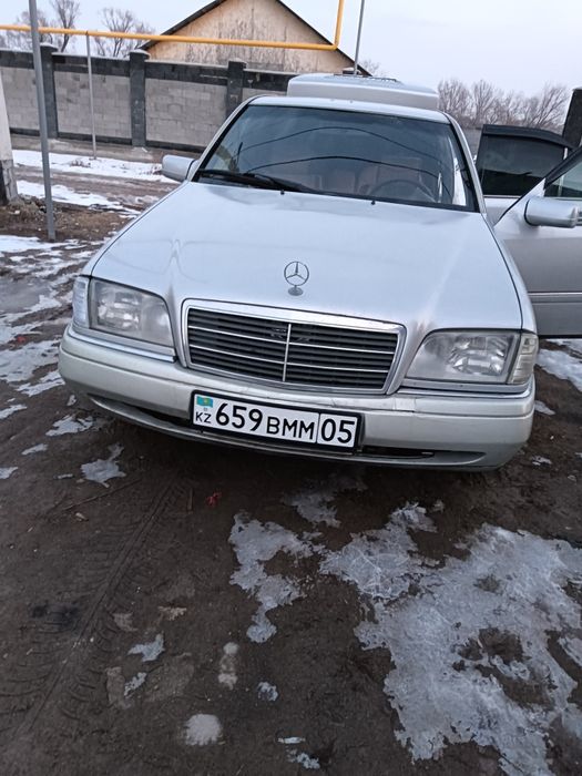 Автомобиль продается