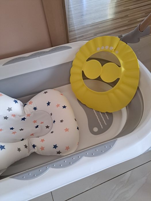 Комплект сгъваема бебешка вана/корито