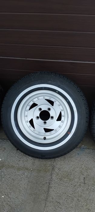Jante aliaj 5x114,3 retro R14 impecabile made in USA  Cooper Cobra Radial G/T
Anvelope 215 70 14 M+S
Import Olanda