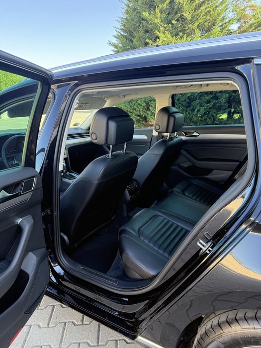 Volkswagen Passat B8 Highline 240cp