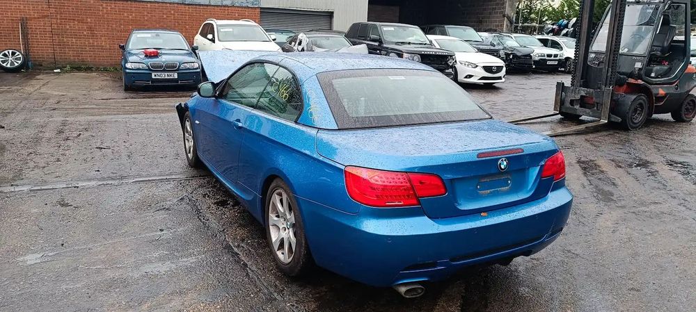 Dezmembrari / Dezmembrez BMW 3 Cabriolet (E93) FACELIFT 2.0 N47D20 cutie viteze automata cod culoare 490 SONDERLACKIERUNG