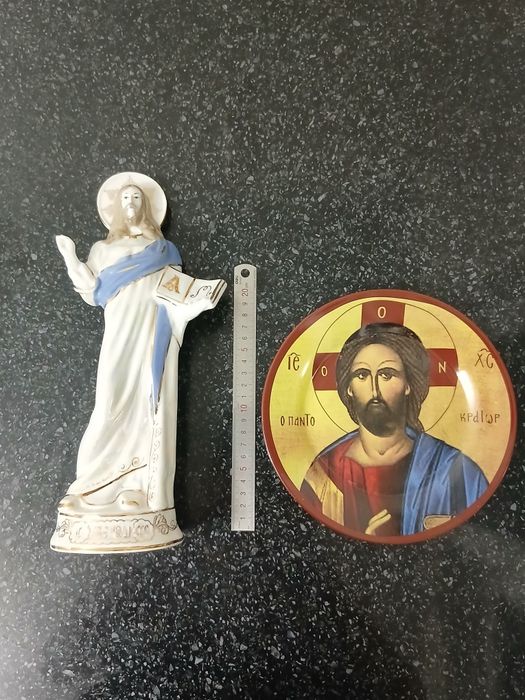 Продам  статуэтку фарвор