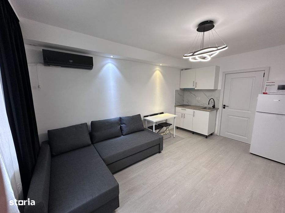 Garsoniera studio 3 minute Metrou 1 Decembrie