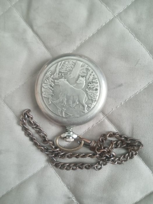 Часы карманные "Молния" ("Волки")