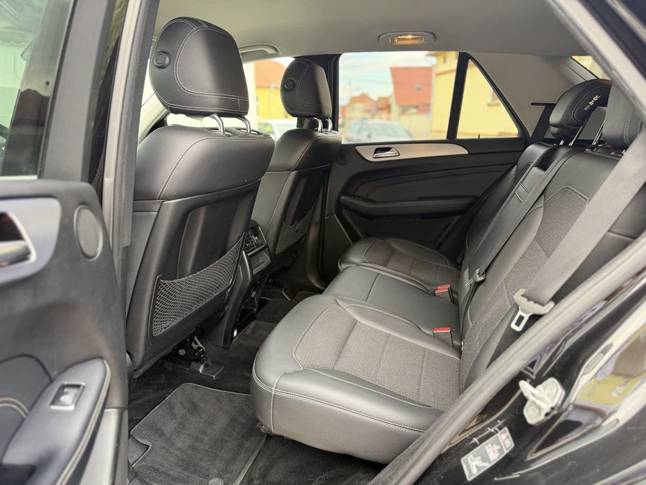 Vand Mercedes ML An 2012 motor 2.2 Diesel