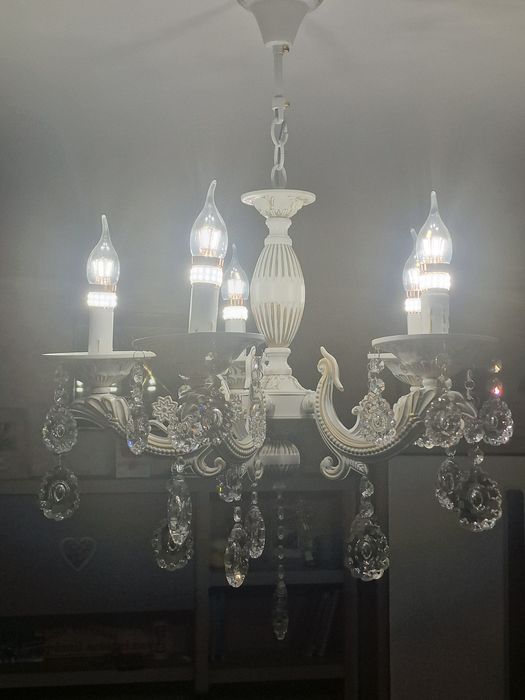 Lustra/candelabru cu 5 brațe becuri econom