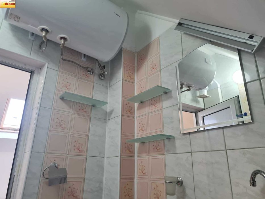 Дава се под наем Ателие в Плевен, Идеален център - 25 кв.м за 147.9 € - Снимка #7