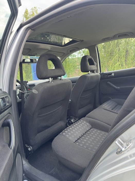 Vând Vw Bora EDITION 2002 1.6i