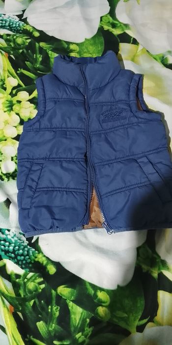 Отдам новорожденные вещи обувь погремушки