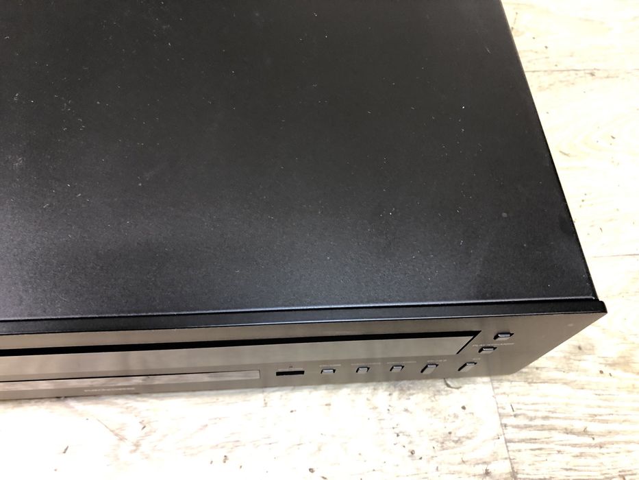 Yamaha CD-C600 плеър