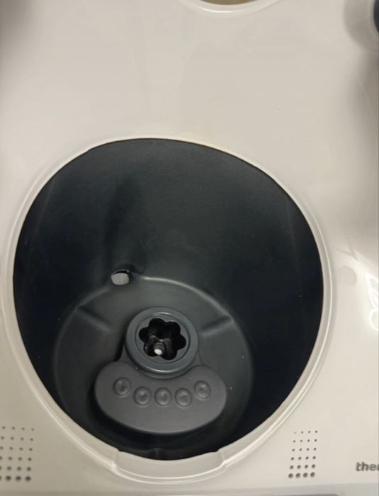 Aparat de gatit si robot, Termomix 6