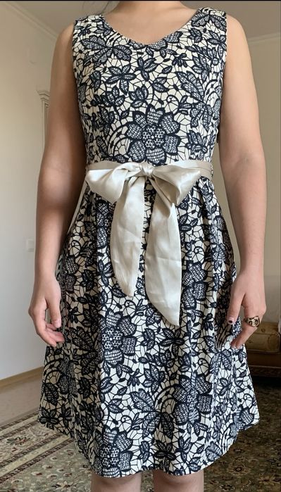 Платья на 42-44 размер S